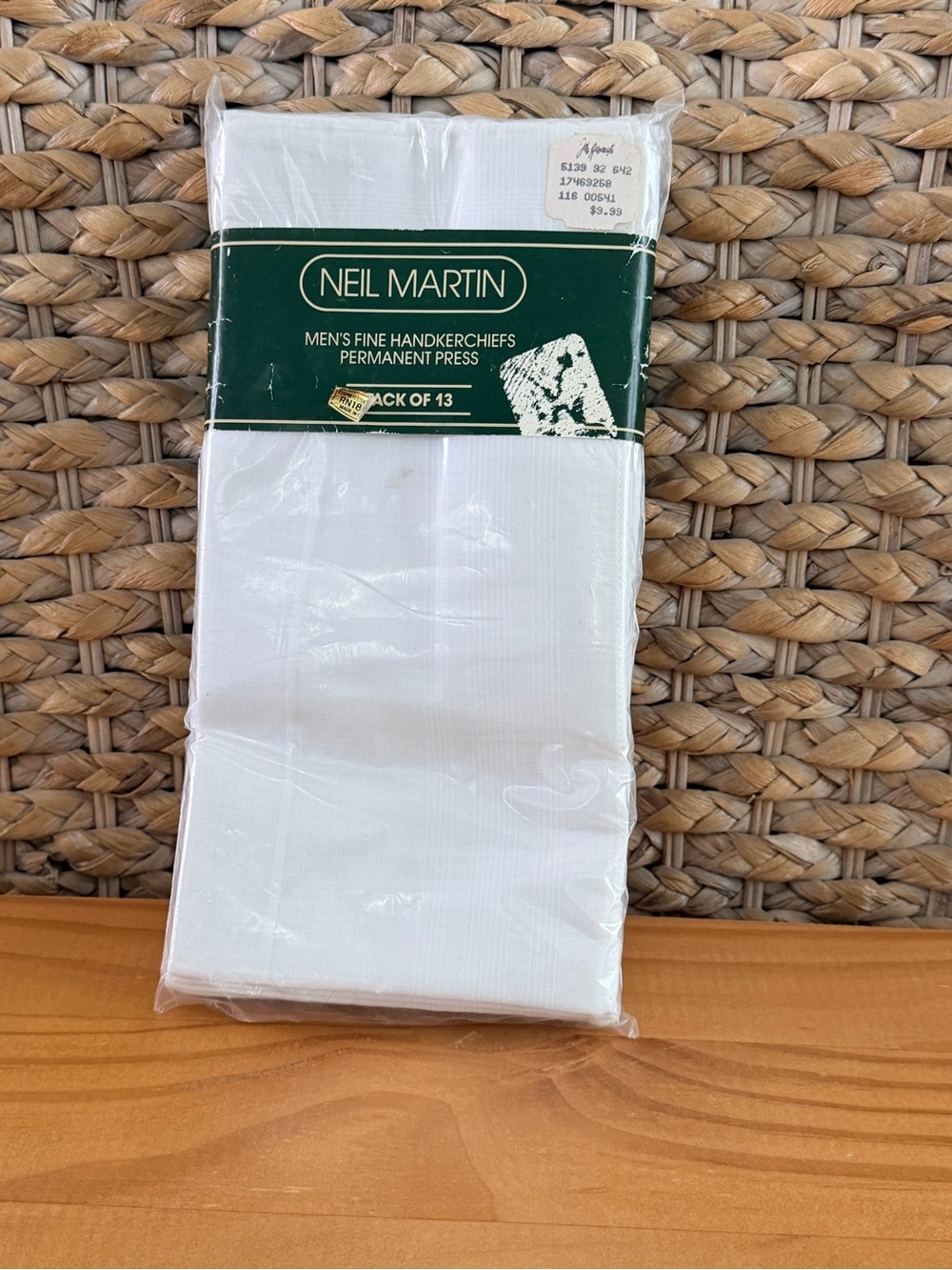 13 Neil Martin Men's Fine Handkerchiefs Hankies Permanent Press New Old Stock